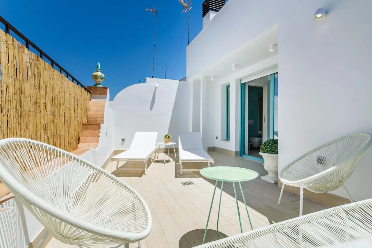 Espectacular Casa De 6 Dormitorios, 7 Banos Y 2 Terrazas Севилья Дом отдыха