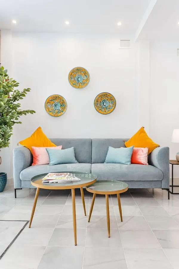 Espectacular Casa De 6 Dormitorios, 7 Banos Y 2 Terrazas Севилья